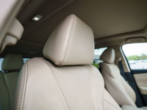 Certified 2022 Acura MDX w/ Technology Package AWD/4WD image 19