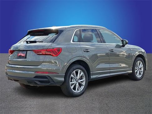 Used 2024 Audi Q3 2.0T Premium image 4