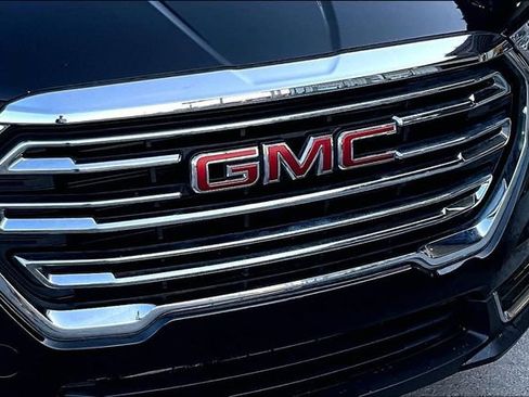 Used 2023 GMC Terrain SLT FWD image 33
