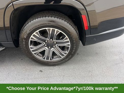 Certified 2024 Jeep Wagoneer Series II image 13