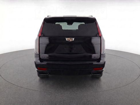 Used 2024 Cadillac Escalade Sport Platinum w/ Heavy-Duty Trailer Package AWD/4WD image 7