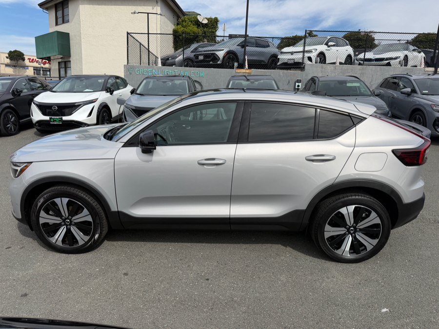 Used 2023 Volvo C40 P8 Recharge Plus w/ Protection Package Premier AWD/4WD image 8