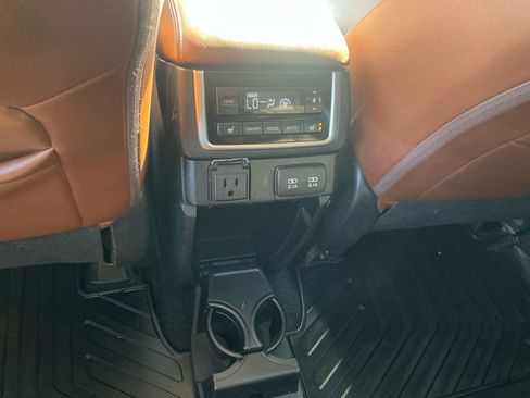 Used 2020 Subaru Ascent Touring w/ Popular Package #2A image 15