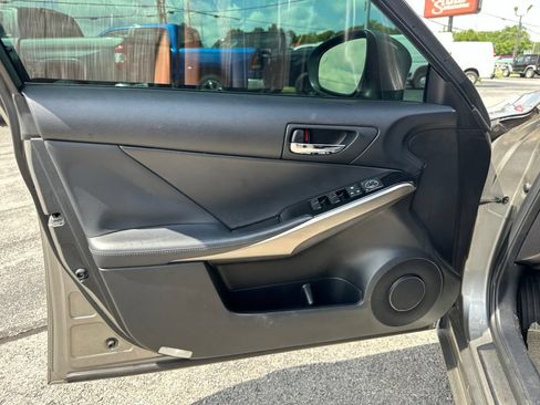 Used 2014 Lexus IS 350 w/ Navigation Package RWD image 12