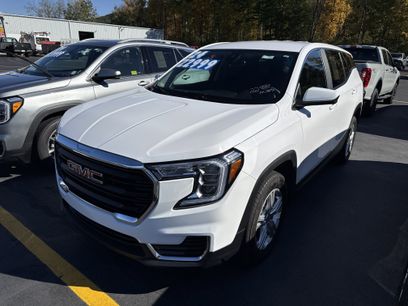 Used 2024 GMC Terrain SLE