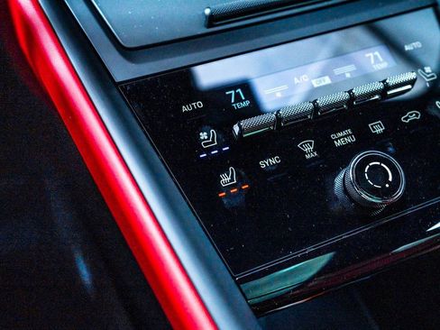 New 2026 Porsche Macan 4 Electric AWD/4WD image 20