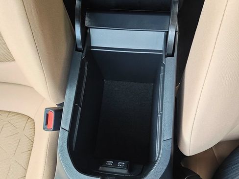 Certified 2025 Toyota RAV4 XLE AWD/4WD image 26