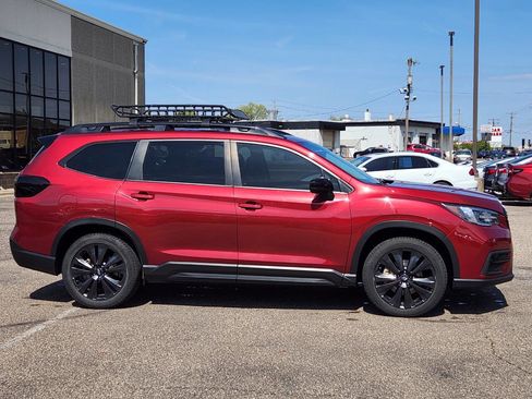 Used 2022 Subaru Ascent Onyx Edition AWD/4WD image 11