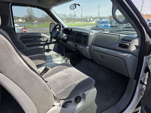 Used 2002 Ford F250 XLT image 7