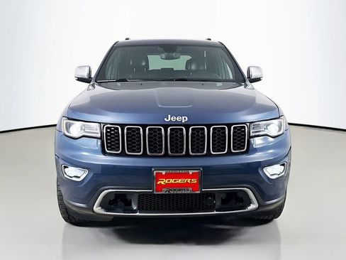 Used 2020 Jeep Grand Cherokee Limited w/ Luxury Group II image 2