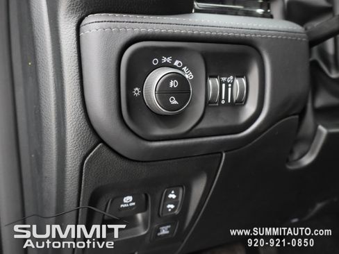 New 2026 RAM 1500 Limited AWD/4WD image 54