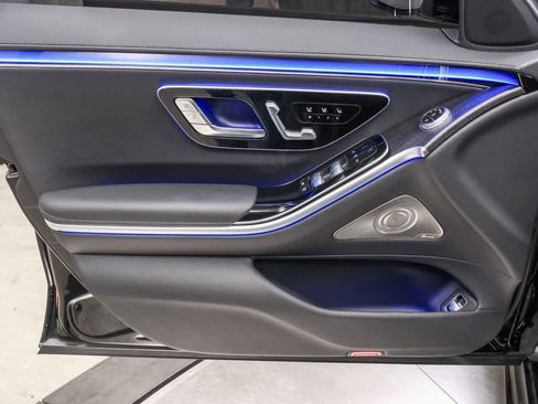 Certified 2023 Mercedes-Benz S 500 4MATIC image 24