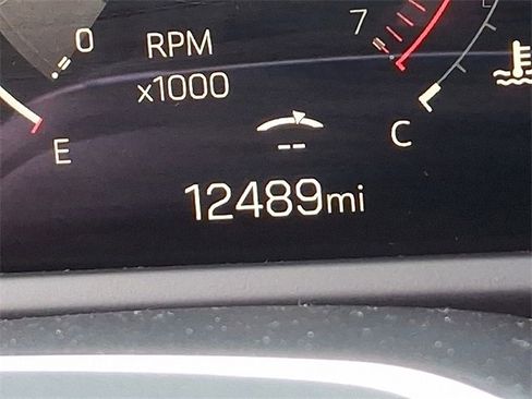 Certified 2025 GMC Acadia Elevation image 19