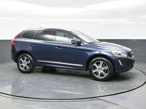 Used 2015 Volvo XC60 T6 Platinum image 8