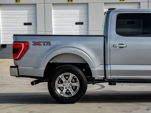 Used 2023 Ford F150 XLT w/ XTR Package image 17