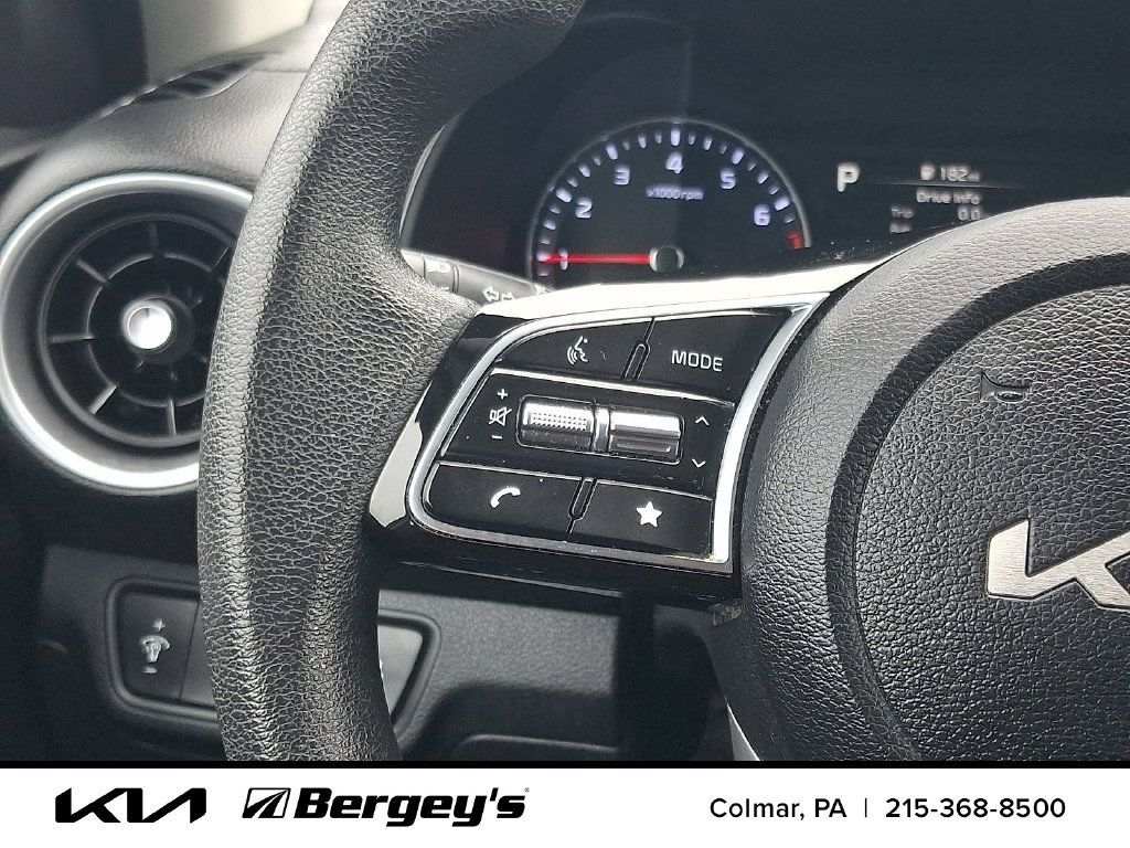 Certified 2023 Kia Forte LXS FWD image 23