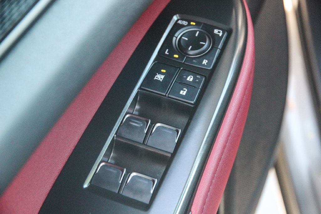 Certified 2025 Lexus NX 350h AWD w/ Cold Area Package image 22