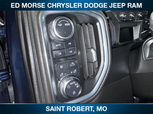 Used 2022 GMC Sierra 3500 SLE w/ SLE Value Package AWD/4WD image 21