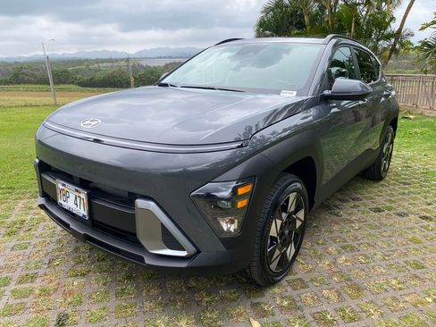 Certified 2025 Hyundai Kona SEL image 3