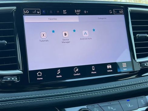 New 2026 Chrysler Pacifica Select FWD image 24