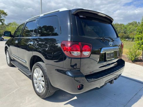 Used 2018 Toyota Sequoia Platinum image 6
