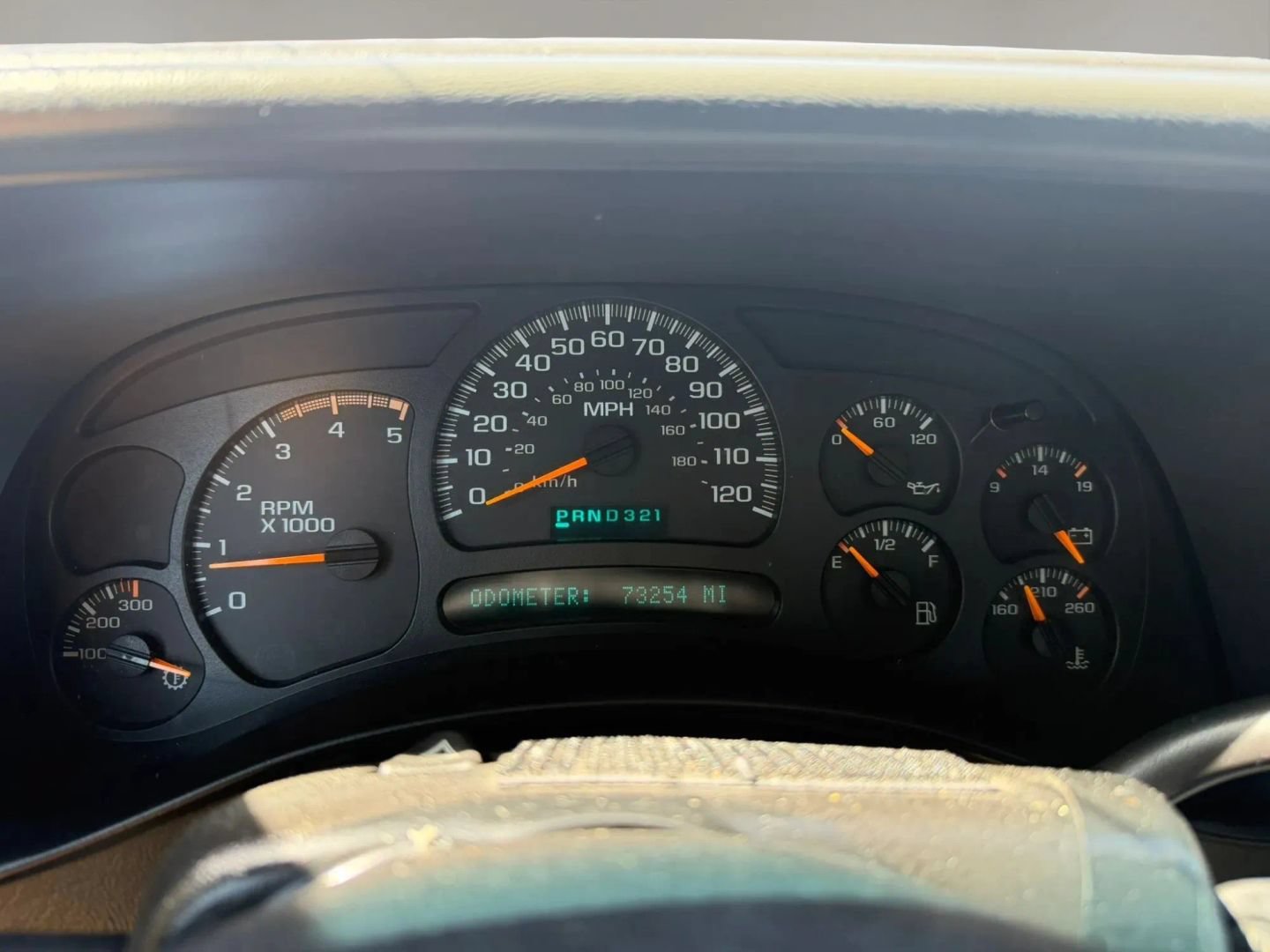 Used 2005 Chevrolet Silverado 2500 LT w/ Heavy-Duty Power Package AWD/4WD image 25