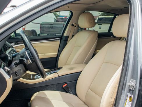 Used 2016 BMW 528i Sedan RWD image 16