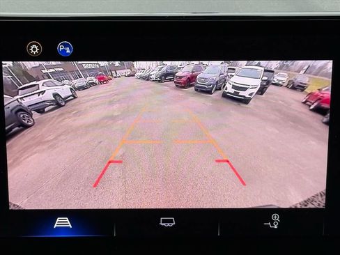 Used 2023 Chevrolet Colorado LT w/ LT Convenience Package II image 25