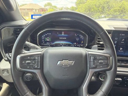 Used 2023 Chevrolet Silverado 1500 ZR2 w/ Technology Package AWD/4WD image 18