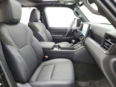 Used 2025 Lexus GX 550 AWD/4WD image 20