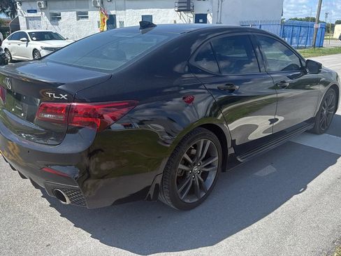 Used 2018 Acura TLX V6 w/ Technology & A-SPEC Pkg FWD image 4