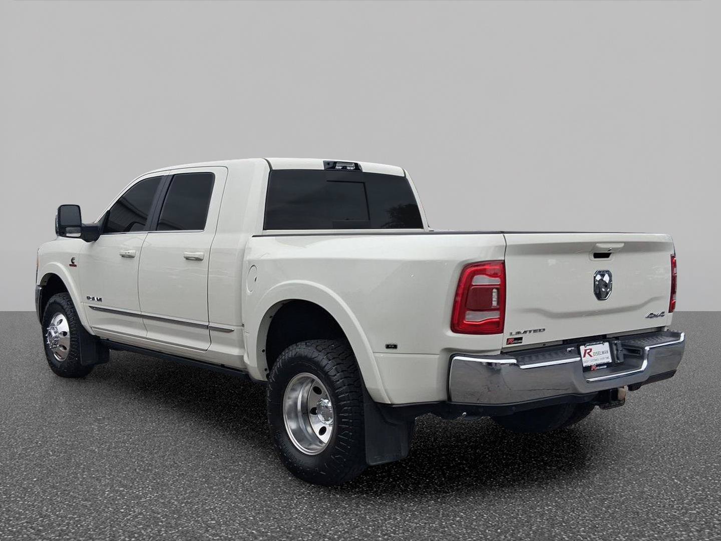 Used 2023 RAM 3500 Limited AWD/4WD image 7