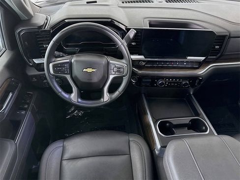 Used 2025 Chevrolet Silverado 3500 LT w/ Safety Package image 3