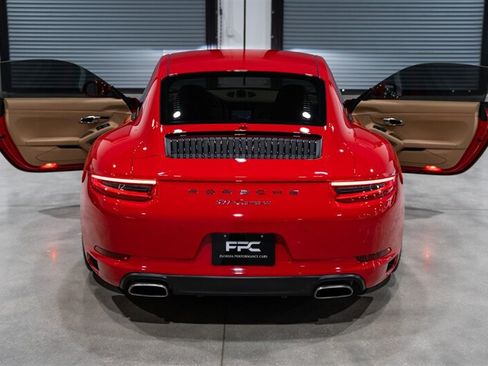 Used 2017 Porsche 911 Carrera RWD image 35