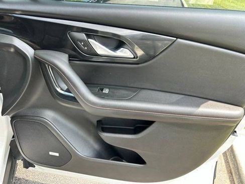 Used 2022 Chevrolet Blazer RS w/ Enhanced Convenience Package FWD image 48