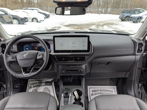 Used 2025 Ford Bronco Sport Badlands image 19