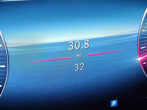 New 2026 Mercedes-Benz GLS 450 4MATIC image 17