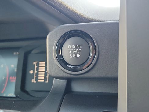 New 2026 Toyota Tacoma SR5 image 25