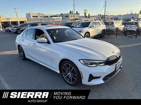 Used 2021 BMW 330i Sedan w/ Driving Assistance Package RWD image 1