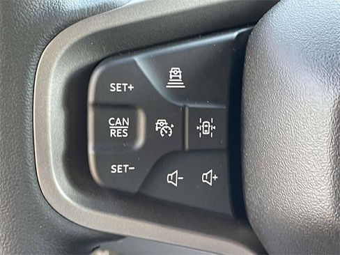 New 2025 Ford Bronco Badlands image 16