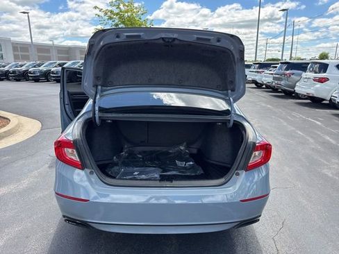 Used 2022 Honda Accord Sport image 12