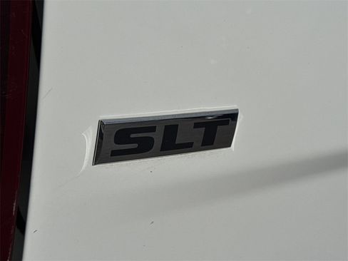 Used 2024 RAM 1500 Classic SLT image 11