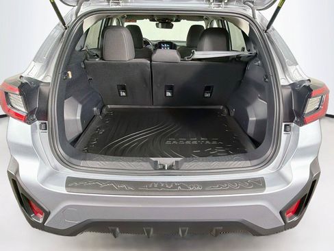 Used 2026 Subaru Crosstrek 2.5i Premium AWD/4WD image 14