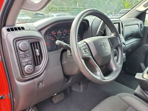 Certified 2025 Chevrolet Silverado 1500 Custom Trail Boss w/ LPO, Dark Essentials Package AWD/4WD image 23