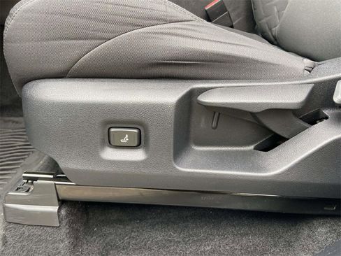 Used 2024 Toyota Tacoma SR5 image 14