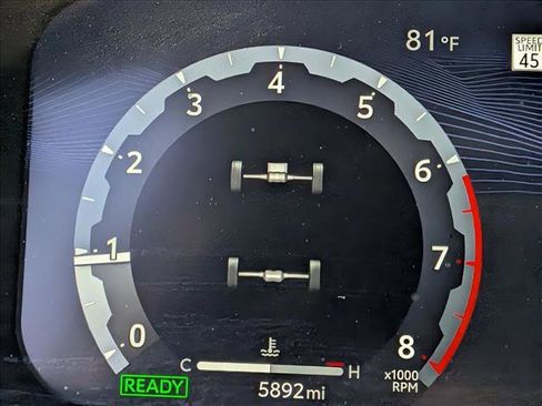 Used 2025 Toyota Tacoma TRD Sport AWD/4WD image 9