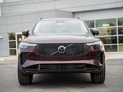 New 2026 Volvo XC90 B6 Ultra w/ Protection Package Premier image 2