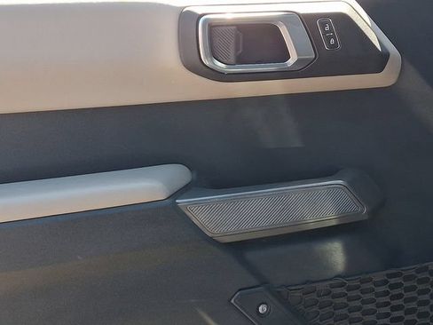 Used 2023 Ford Bronco Wildtrak AWD/4WD image 22