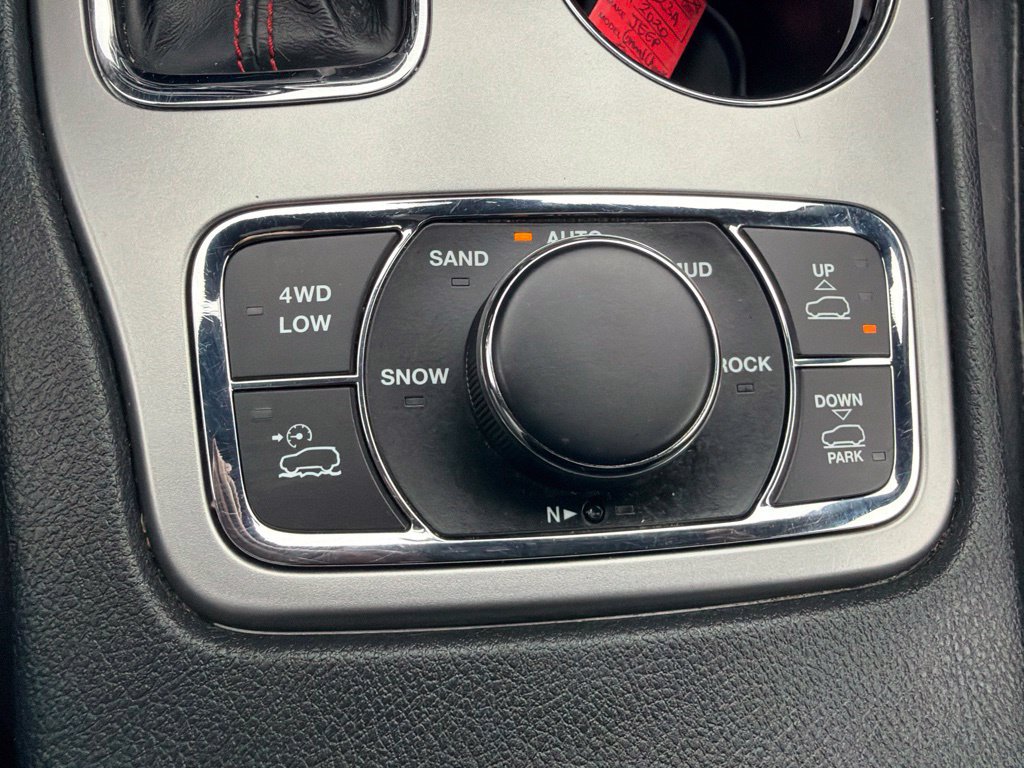 Used 2020 Jeep Grand Cherokee Trailhawk AWD/4WD image 21