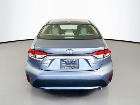 Used 2022 Toyota Corolla LE FWD image 6